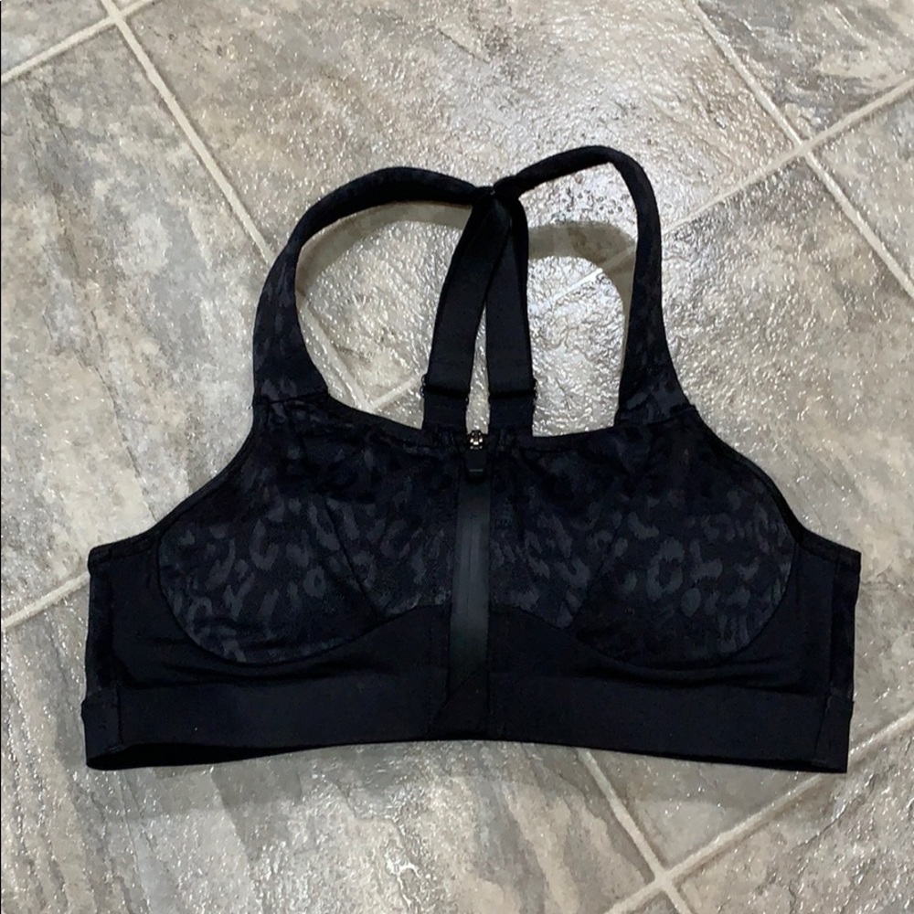 Victoria Secret Sports Bra (Push-up)